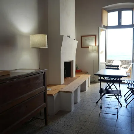 Perri By Interhome